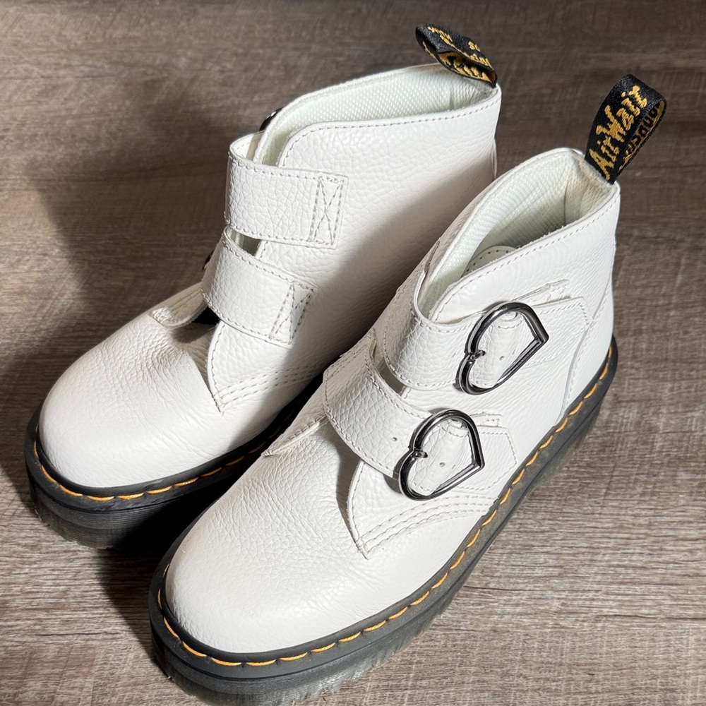 Dr. Martens Devon Heart Leather Platform Boots - Picture 11 of 15